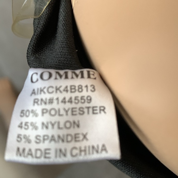 Stretch skirt with slit at knee. Small. New without tag. - Picture 5 of 6